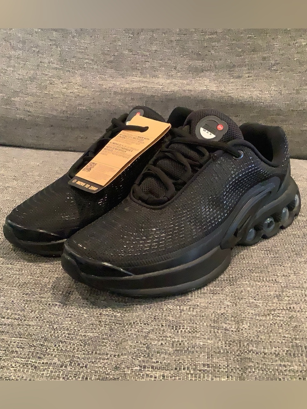 NEW Nike Air Max Dn - Men's Black/Metallic Dark Grey running shoes